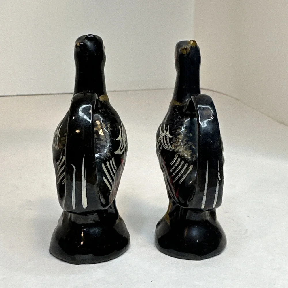 Relco Redware Japan Vintage Black Pheasants Birds Salt and Pepper Shakers 1950s